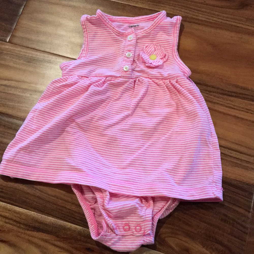 Carter’s sundress. Sz 9 months
